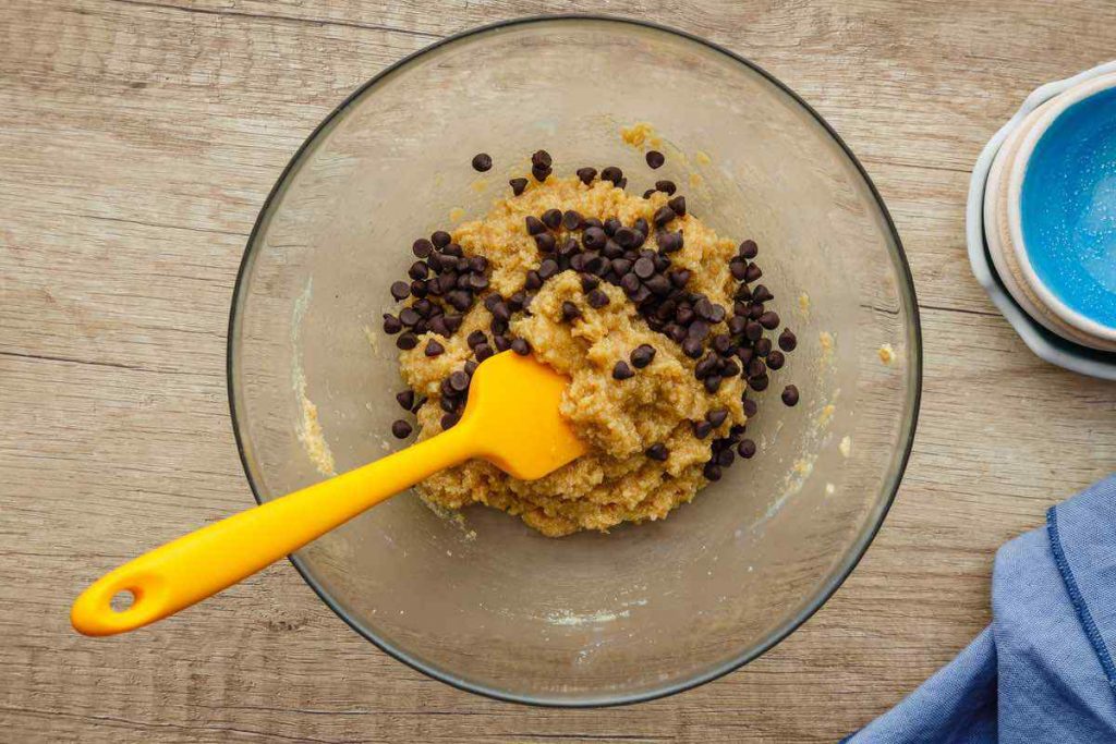 6Ingredient Almond Flour Chocolate Chip Protein Cookies Healthy