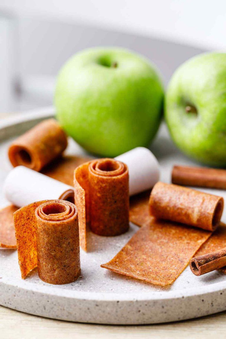 Granny Smith Cinnamon Apple Pie Fruit Leather (ERMAHGERD!) Healthy
