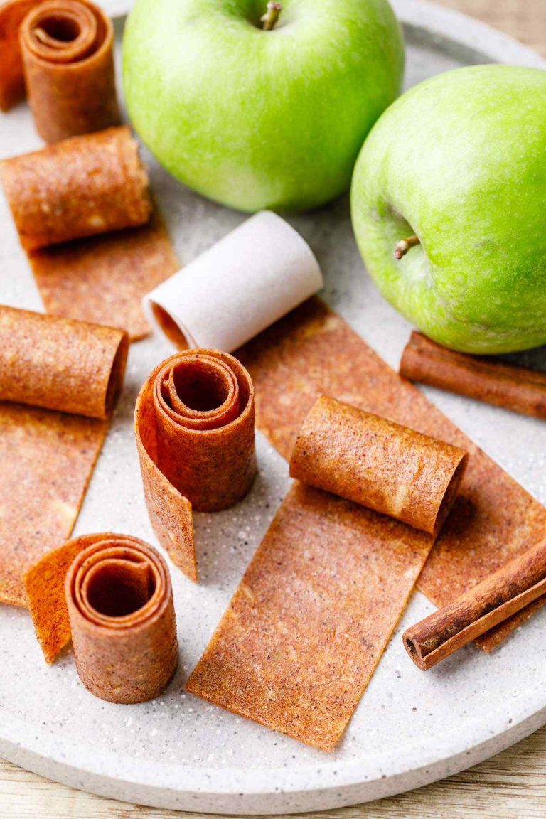 Granny Smith Cinnamon Apple Pie Fruit Leather (ERMAHGERD!) Healthy