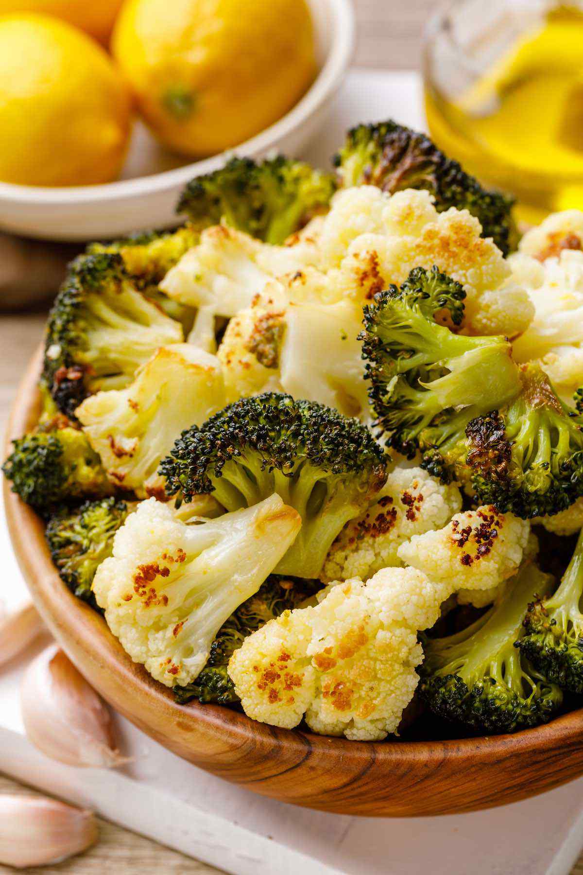 The Best Garlic Lemon Roasted Broccoli and Cauliflower (Yum!) - Healthy ...