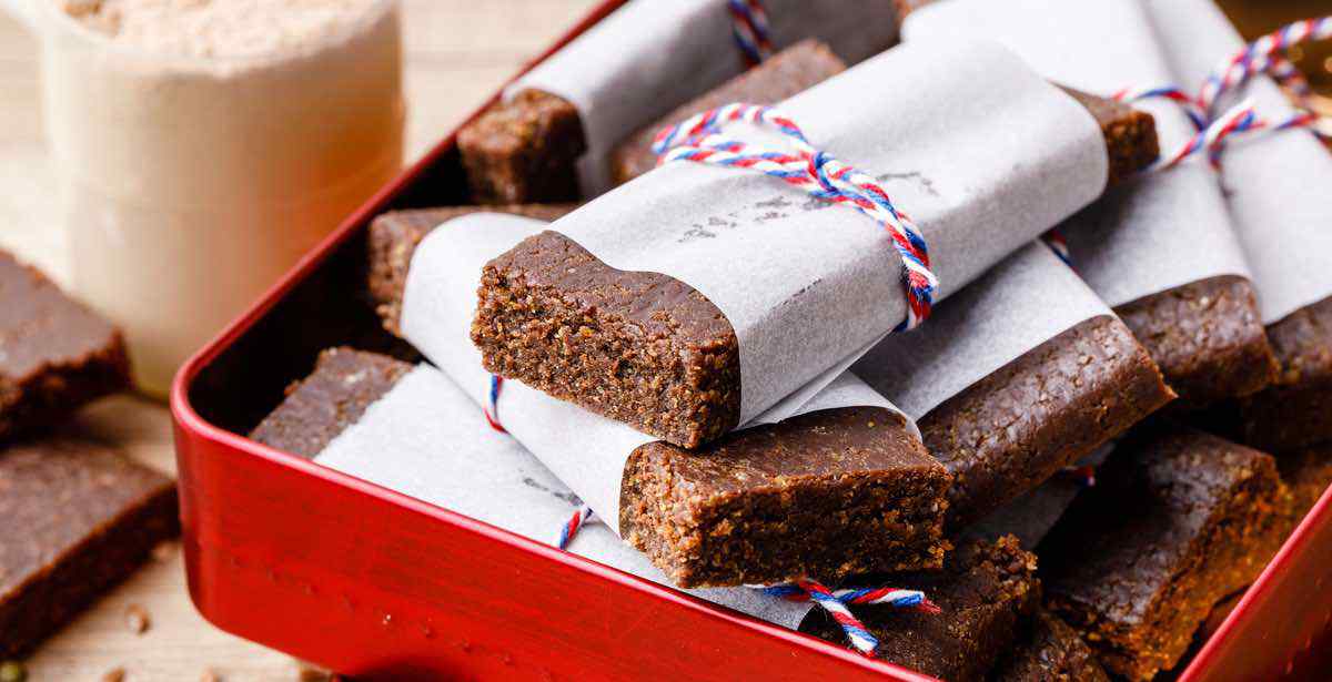 The Best Low Carb Protein Bars Ever - Packed with Superfoods - Healthy