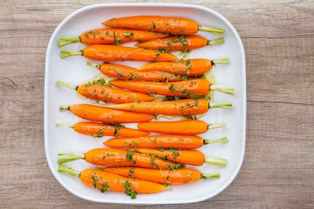 Oven Roasted Baby Carrots with Thyme and Rosemary Healthy Substitute