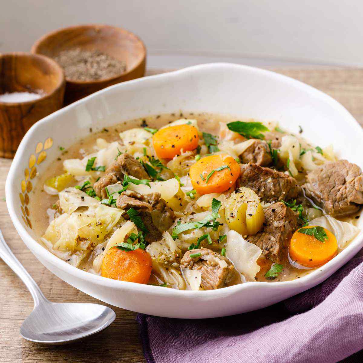 SoulSatisfying Beef Cabbage Weight Loss Soup (Easy Recipe) Healthy