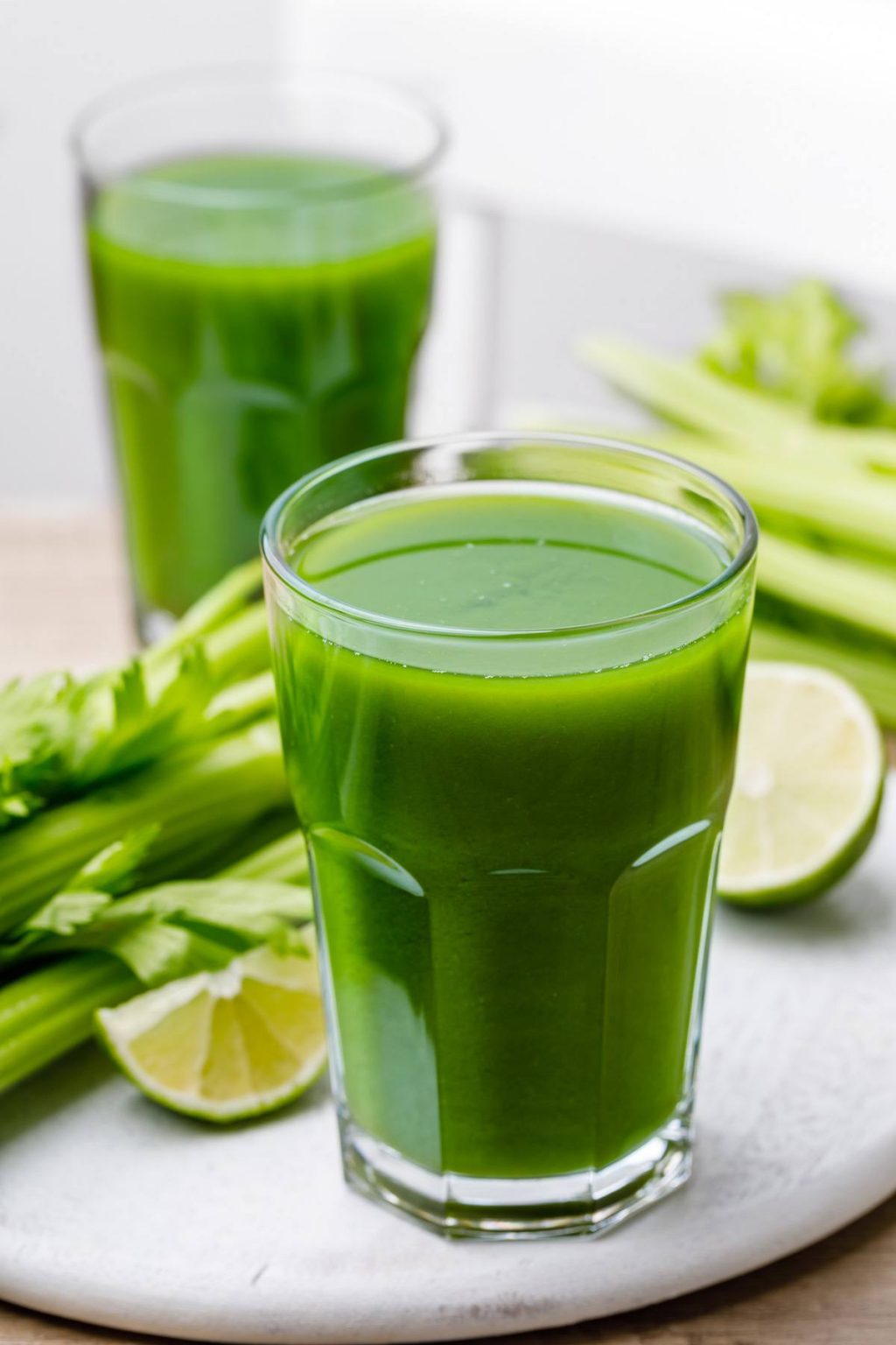 How to Make Homemade Celery Juice in a Blender (So good for you